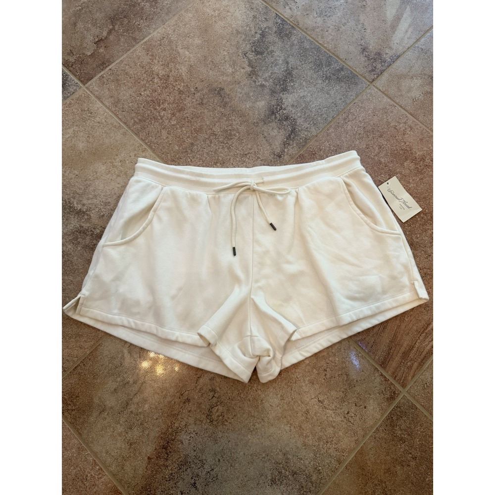 Women's Universal Thread Cream Drawstring Fleece Lounge Shorts Size Large NWT